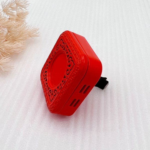 Zinc Alloy Square Chinese‑Style Hollow Pattern Magnetic Car Vent Clip Aromatherapy – DIY Support - Image 2